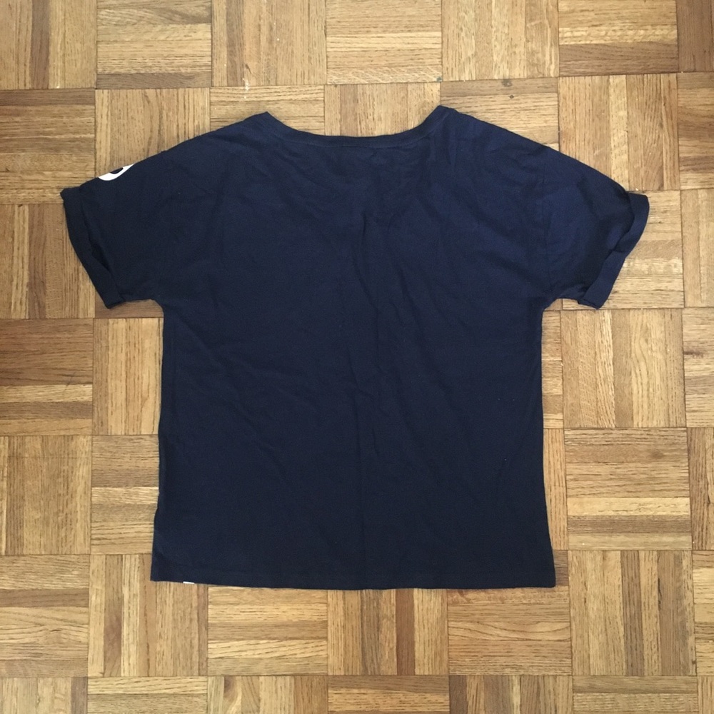 NWT Gap t-shirt 100% cotton - Picture 2 of 4